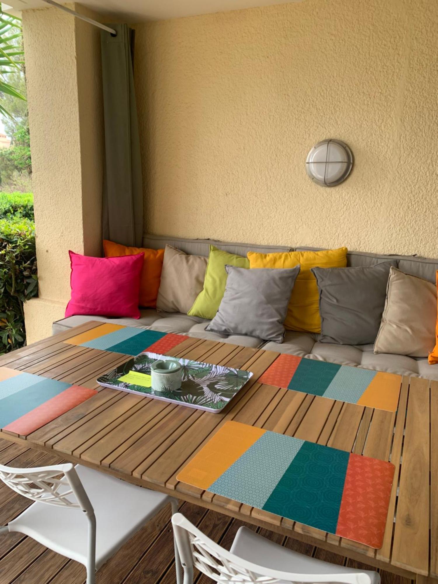 T2 En Rez De Jardin Privatif Cloture , Cap Esterel Pierre Et Vacances ,Piscine Chauffee Des Le 05 Avril Au 02 Novembre Сен-Рафаэль Экстерьер фото